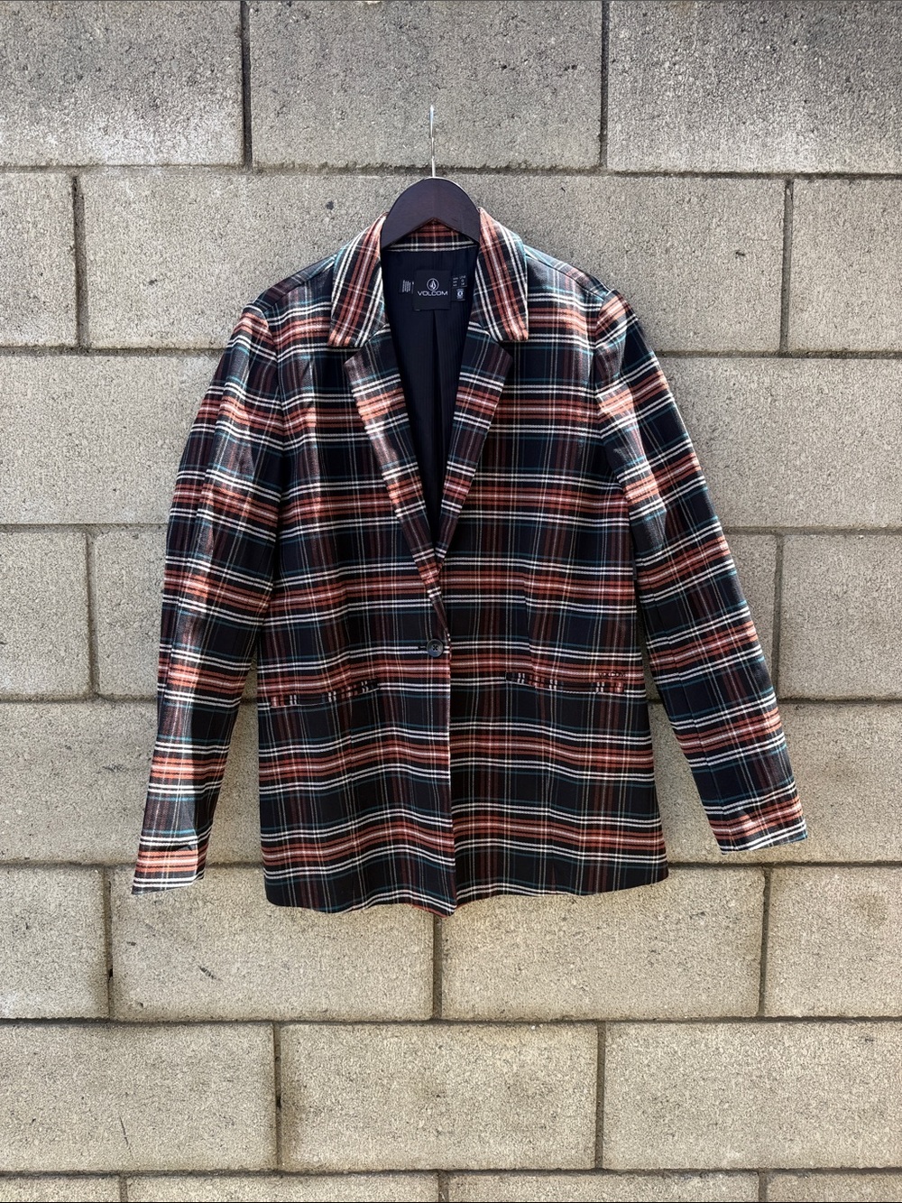 Plaid Single-Button Blazer in Black and Red